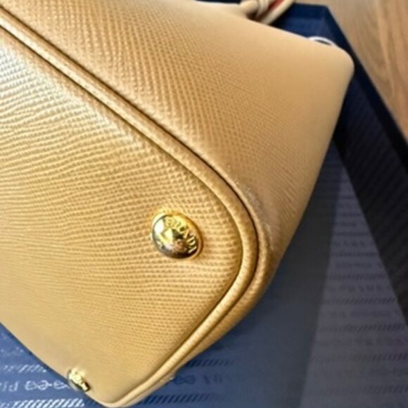 Prada Saffiano Leather Large Double Tote Carmel Red Interior Designer Bag w/ Box - Picture 10 of 11